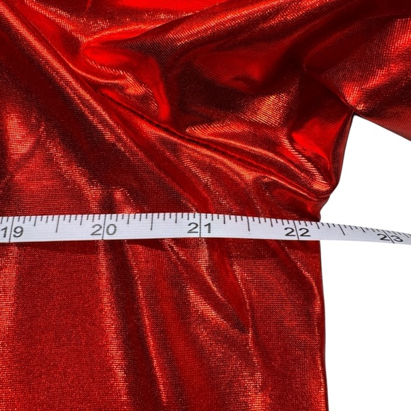 And the Why - beautiful red blouse - size M -  NWT - Picture 9 of 16